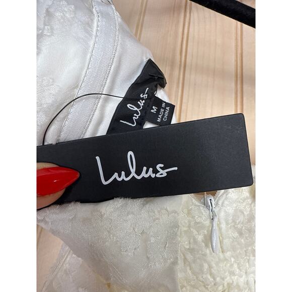 NWT Lulus Enviable Grace White Burnout Strapless Belted Midi Dress Wedding Sz M - Picture 7 of 7